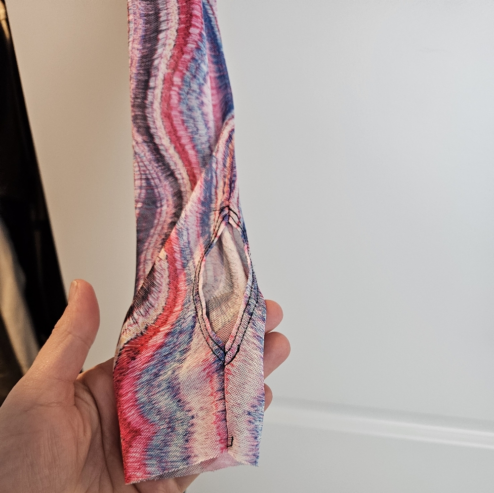 AFRM Colorful Swirl Pattern Crop Top - Picture 5 of 6